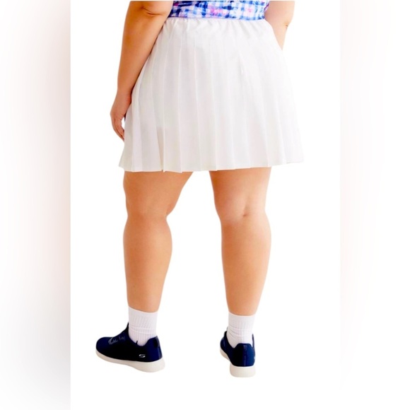 NWOT, Penningtons, Plus Size Stretch Pleated Skorts, 2X, White πββοΈββ‘οΈ - Picture 3 of 9